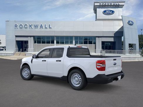 New 2024 Ford Maverick XL image 4