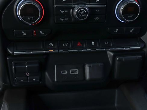 Used 2020 Chevrolet Silverado 1500 RST w/ All-Star Edition RWD image 41