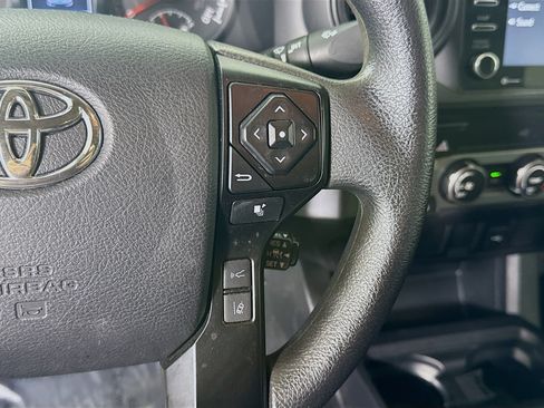 Used 2022 Toyota Tacoma SR image 15