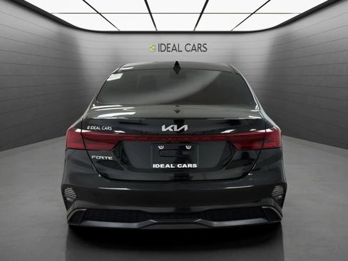Used 2023 Kia Forte LXS FWD image 7