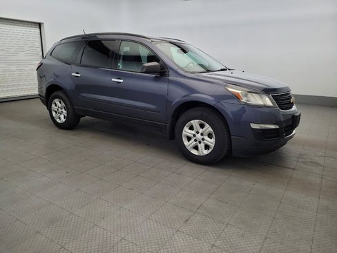 Used 2014 Chevrolet Traverse LS FWD image 11