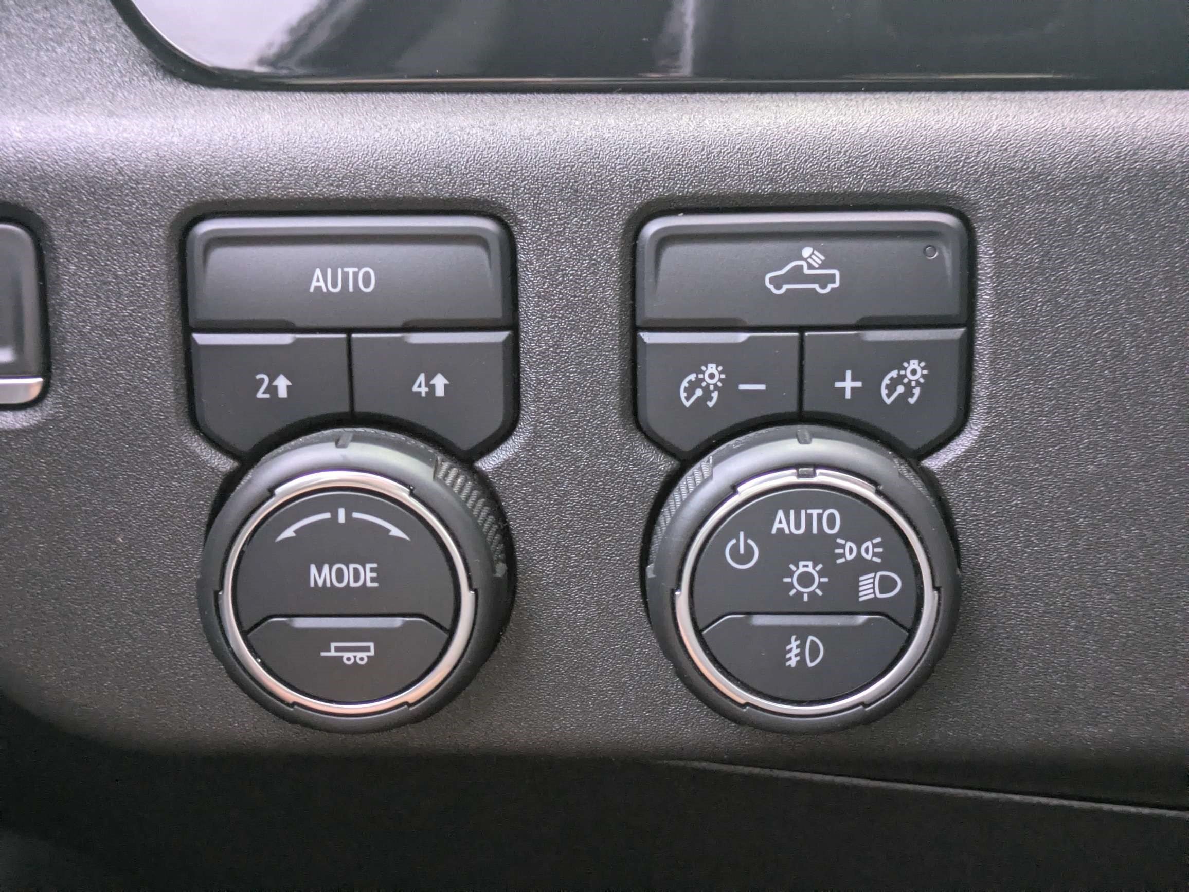 Used 2022 Chevrolet Silverado 1500 RST AWD/4WD image 30