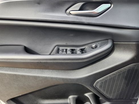 Used 2024 Jeep Grand Cherokee L Laredo image 23