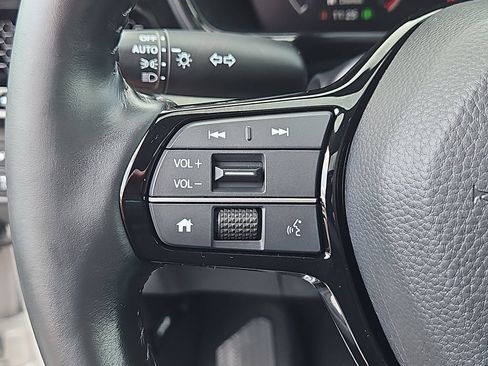 Used 2024 Honda CR-V EX-L image 24