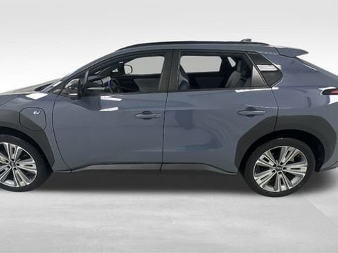 Used 2023 Subaru Solterra AWD image 6