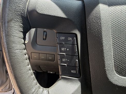 Used 2012 Ford Escape Limited AWD/4WD image 27