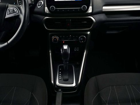 Used 2019 Ford EcoSport SE image 24