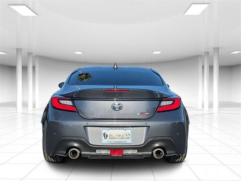 Used 2023 Toyota GR86 Base image 5