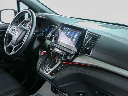 Used 2023 Honda Odyssey Sport image 27