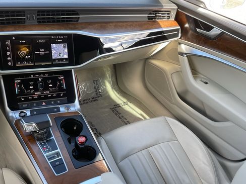 Used 2023 Audi A6 2.0T Premium image 16