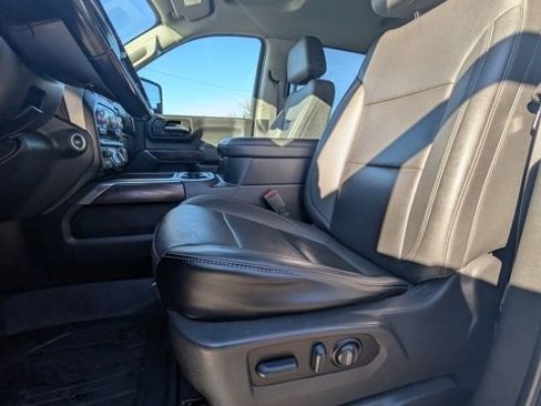 Used 2022 GMC Sierra 2500 SLT image 27