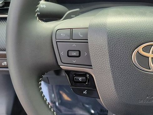 Used 2026 Toyota Camry SE w/ Multimedia Upgrade Package image 24