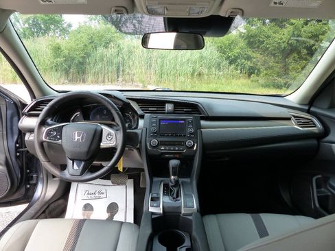 Used 2020 Honda Civic LX image 32