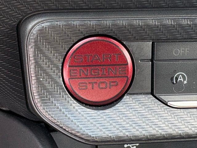 Used 2025 Ford Mustang Coupe RWD image 21