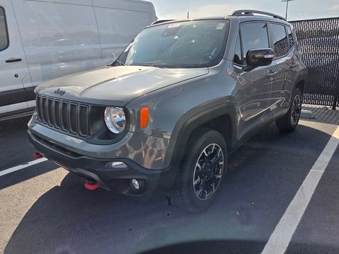 Used 2023 Jeep Renegade Trailhawk w/ Sun/Sound Group AWD/4WD image 6