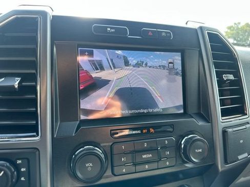 Used 2019 Ford F150 XLT w/ Equipment Group 302A Luxury AWD/4WD image 43