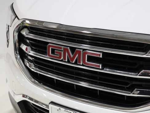 Used 2021 GMC Terrain SLT w/ Infotainment Package II AWD/4WD image 12