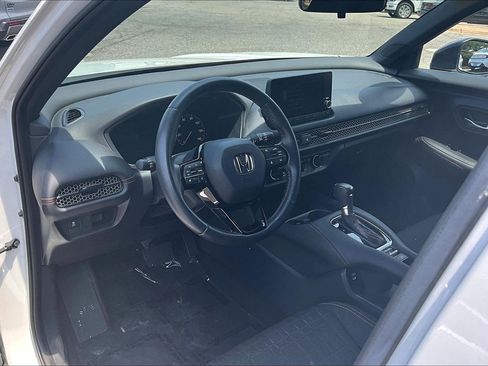 Used 2024 Honda HR-V Sport image 13
