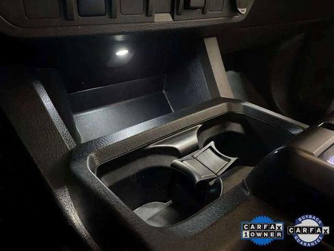 Used 2022 Toyota Tacoma SR image 51