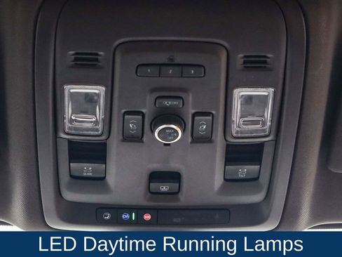 Used 2022 Chevrolet Tahoe LT w/ LT Signature Plus Package image 20