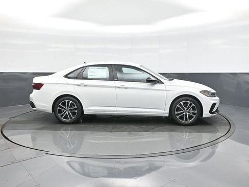 New 2026 Volkswagen Jetta Sport image 8