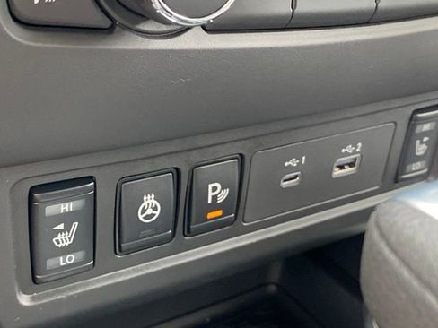 New 2026 Nissan Frontier SV w/ SV Convenience Package image 20