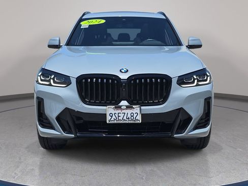 Used 2024 BMW X3 xDrive30i w/ Premium Package AWD/4WD image 3