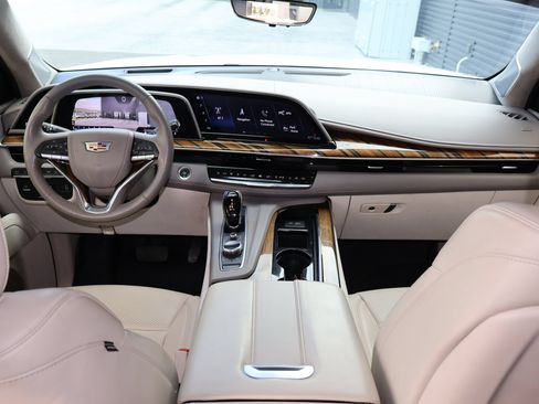 Used 2022 Cadillac Escalade Sport Platinum AWD/4WD image 26