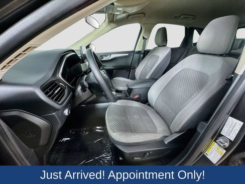 Used 2020 Ford Escape SE FWD image 24