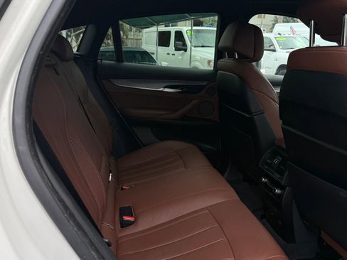 Used 2017 BMW X6 xDrive35i image 22
