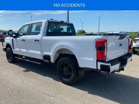 Used 2023 Ford F250 XL w/ STX Appearance Package image 4