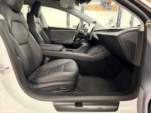 Used 2025 Tesla Model 3 Long Range RWD image 33