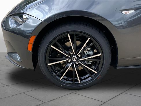 New 2026 MAZDA MX-5 Miata RF Grand Touring RWD image 11