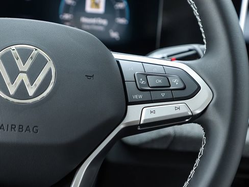 New 2026 Volkswagen Tiguan S image 59