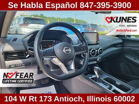 Used 2024 Nissan Sentra SV FWD image 25