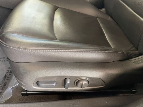 Used 2024 Chevrolet Malibu LT image 23