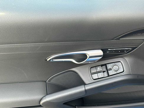 New 2025 Porsche 718 Boxster image 14