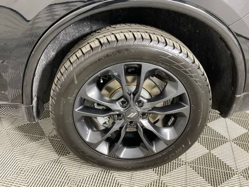 Used 2023 Dodge Durango GT AWD/4WD image 10