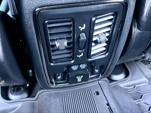 Used 2020 Dodge Durango GT AWD/4WD image 34