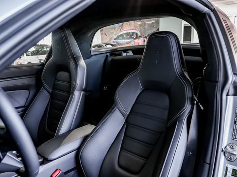 Used 2026 Porsche 911 Targa 4 GTS image 16