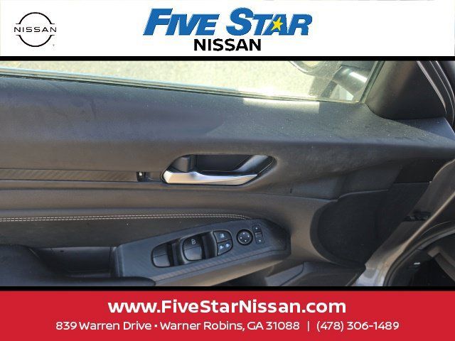 Used 2020 Nissan Altima 2.5 S FWD image 14