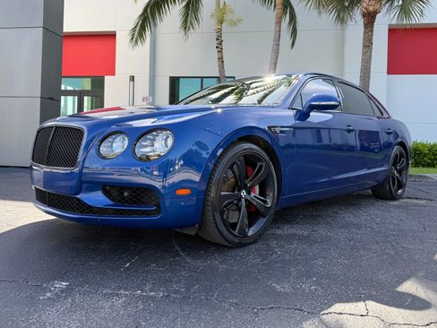Used 2017 Bentley Flying Spur S W12 AWD/4WD image 4