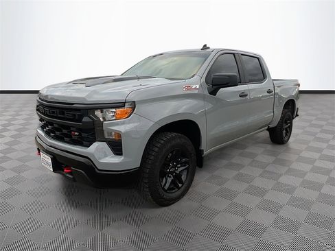 Used 2024 Chevrolet Silverado 1500 Custom Trail Boss image 3