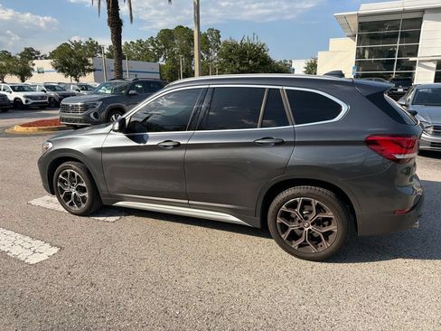 Used 2021 BMW X1 sDrive28i w/ Premium Package FWD image 6