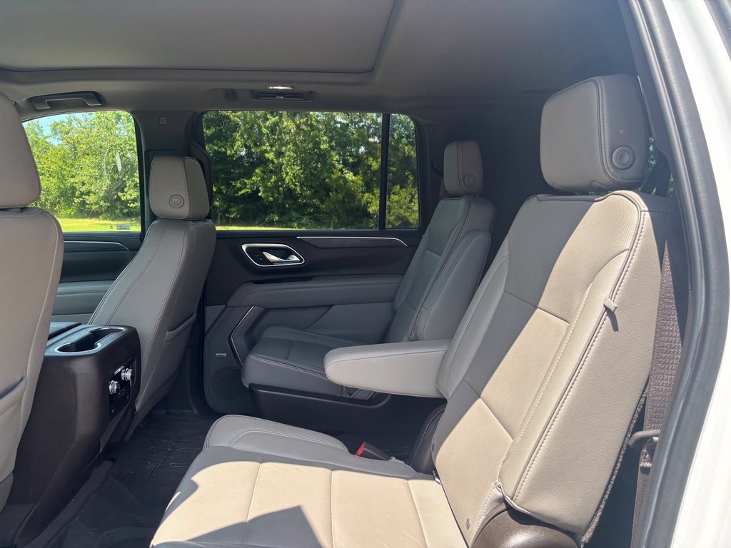 Used 2021 GMC Yukon XL SLT RWD image 16