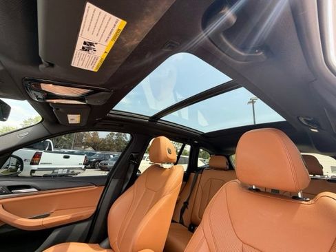 Used 2022 BMW X3 sDrive30i w/ Premium Package 2 (ZPA) RWD image 16