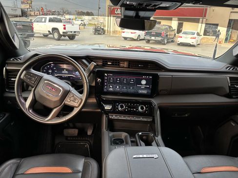 Used 2024 GMC Sierra 2500 AT4 w/ AT4 Premium Plus Package image 21