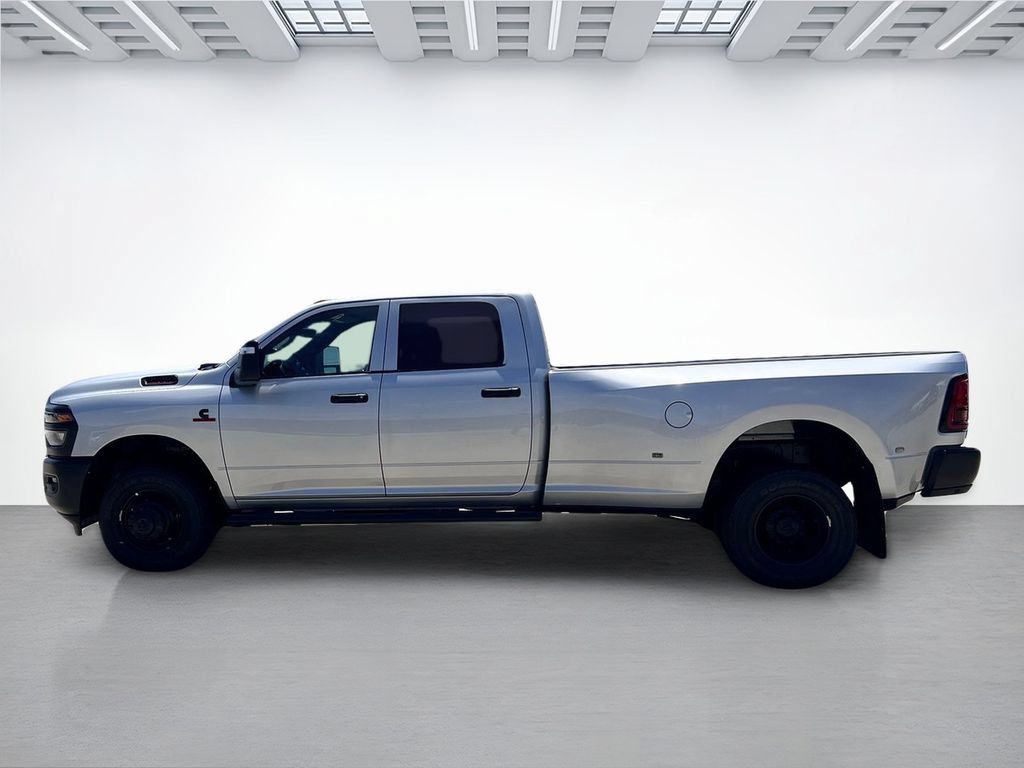 New 2026 RAM 3500 Tradesman AWD/4WD image 6