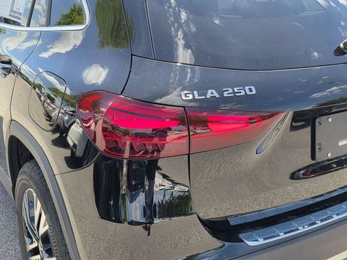 Used 2025 Mercedes-Benz GLA 250 image 7