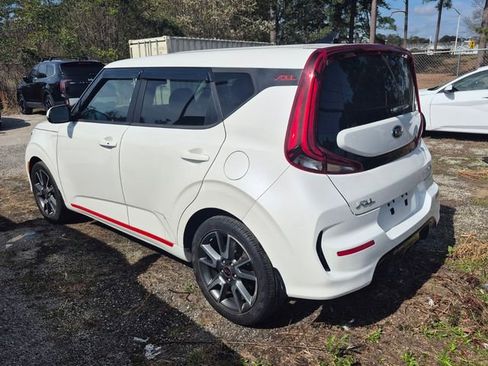 Used 2021 Kia Soul Turbo image 2